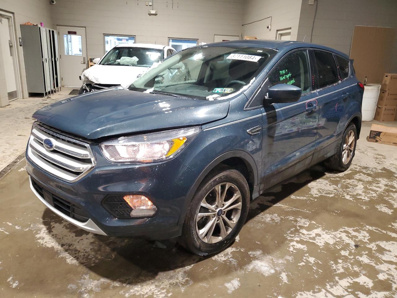 ford escape 2019 1fmcu9gd8kub76140