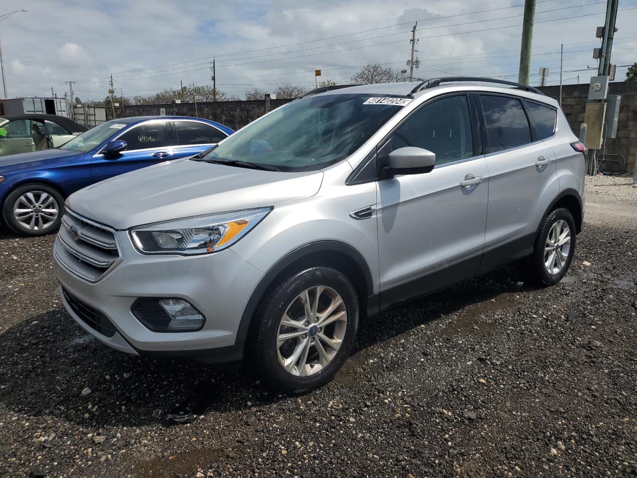 ford escape 2018 1fmcu9gdxjuc69093