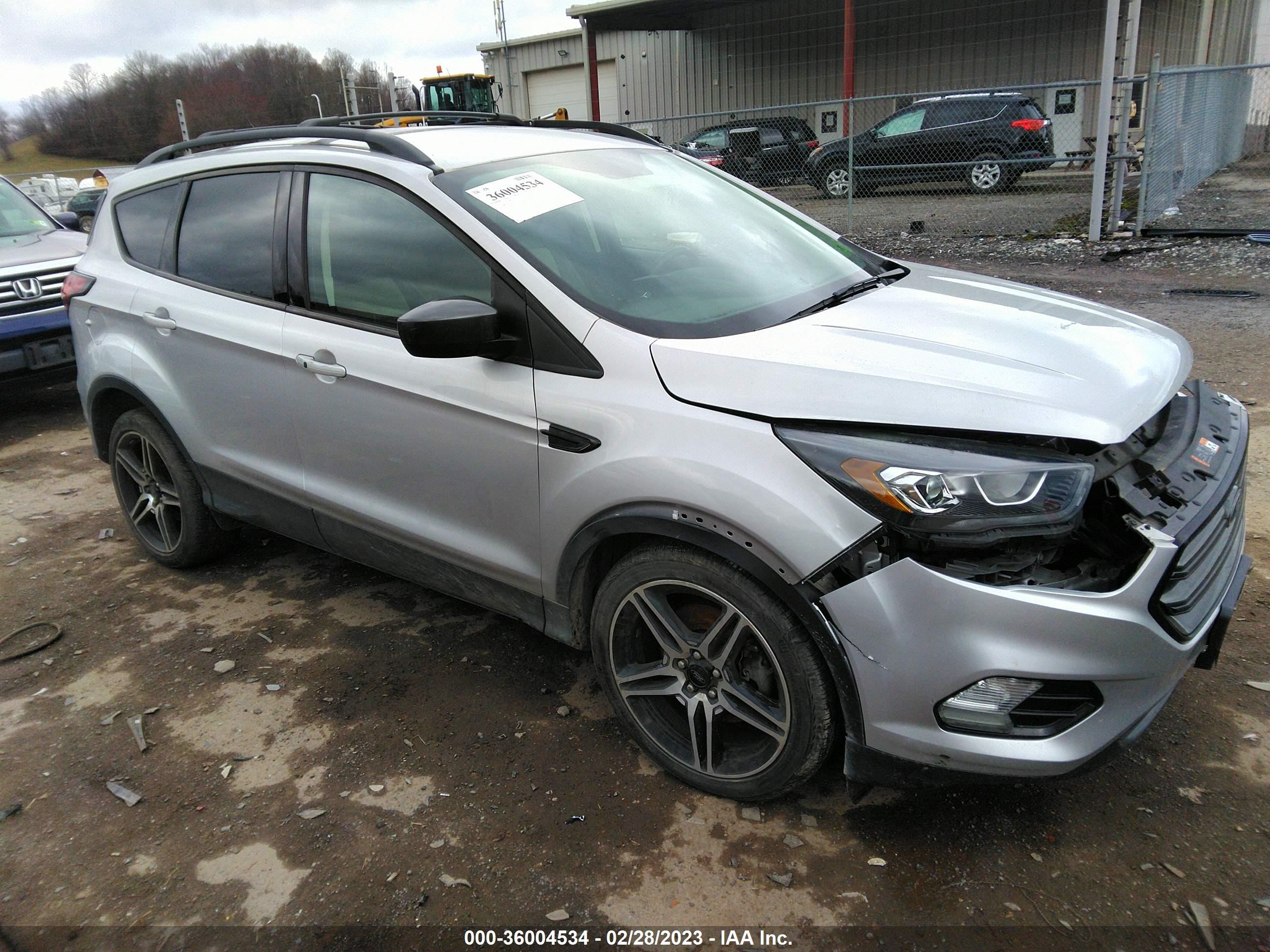 ford escape 2019 1fmcu9hd3kub21853