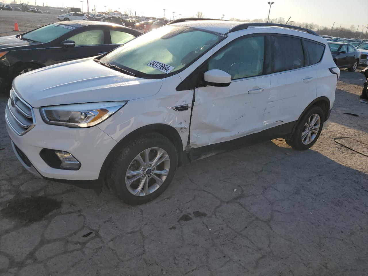 ford escape 2018 1fmcu9hd5jua08520