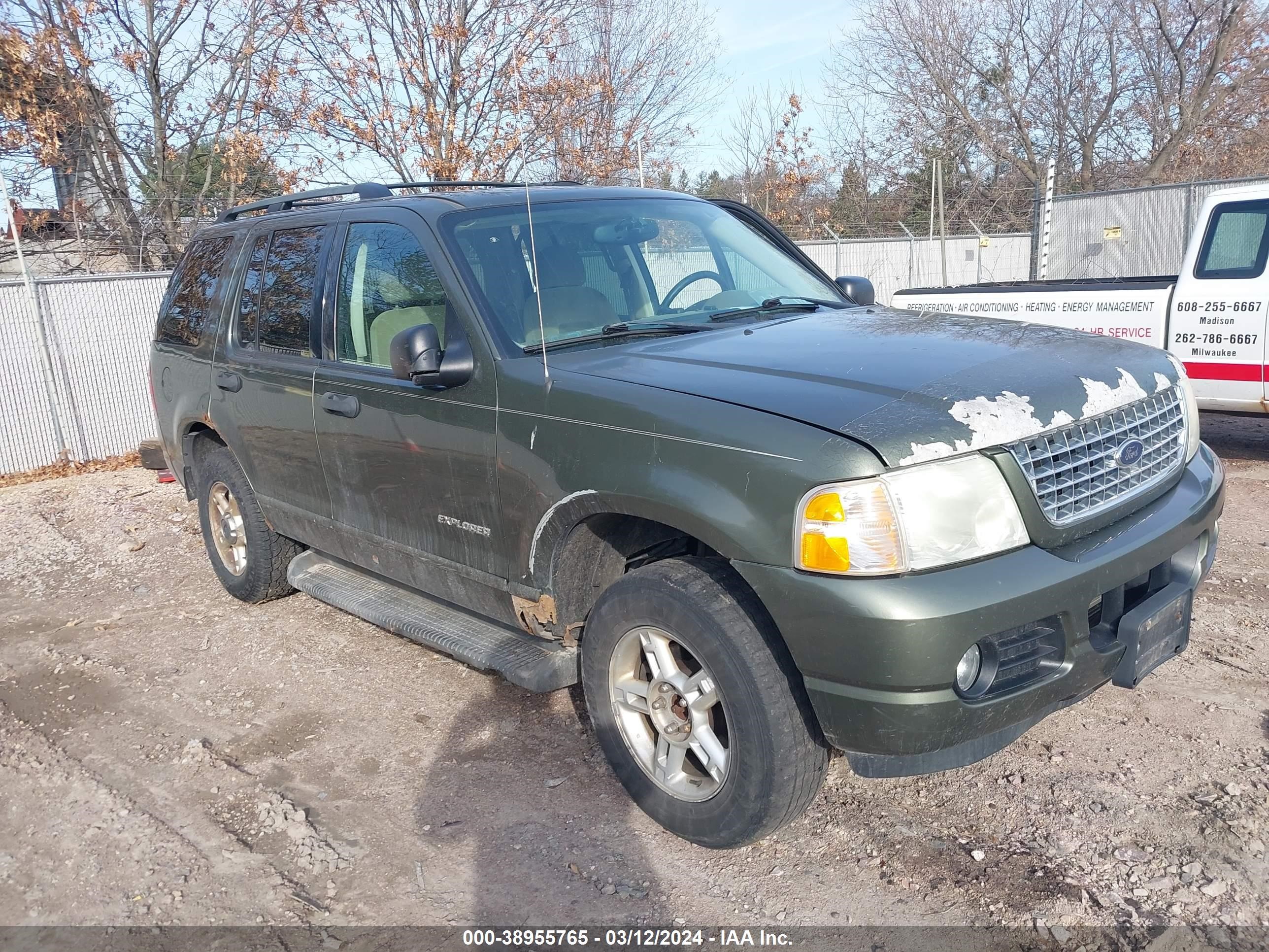 ford explorer 2004 1fmdu73wx4za05458