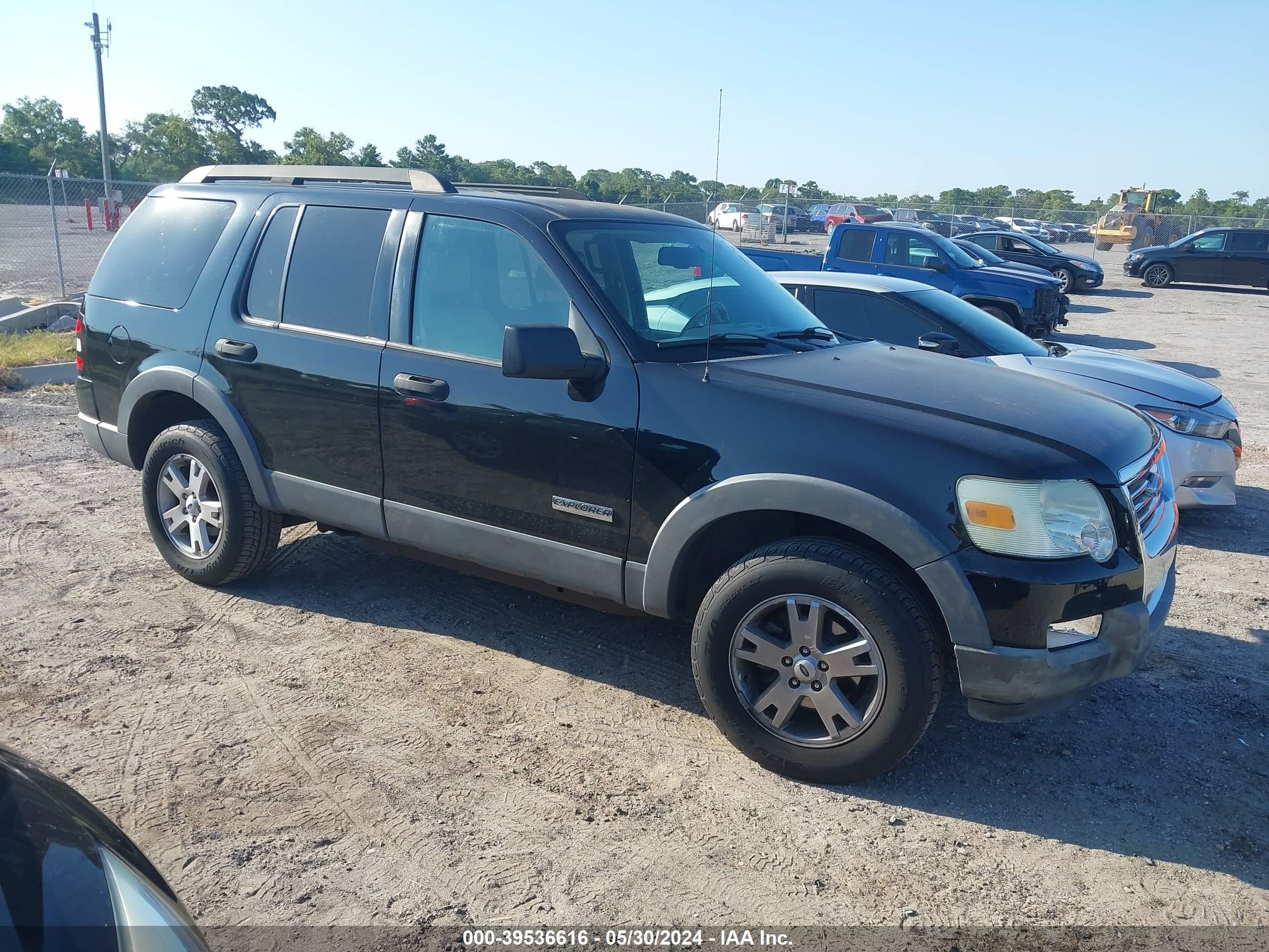 ford explorer 2006 1fmeu63806ua83473