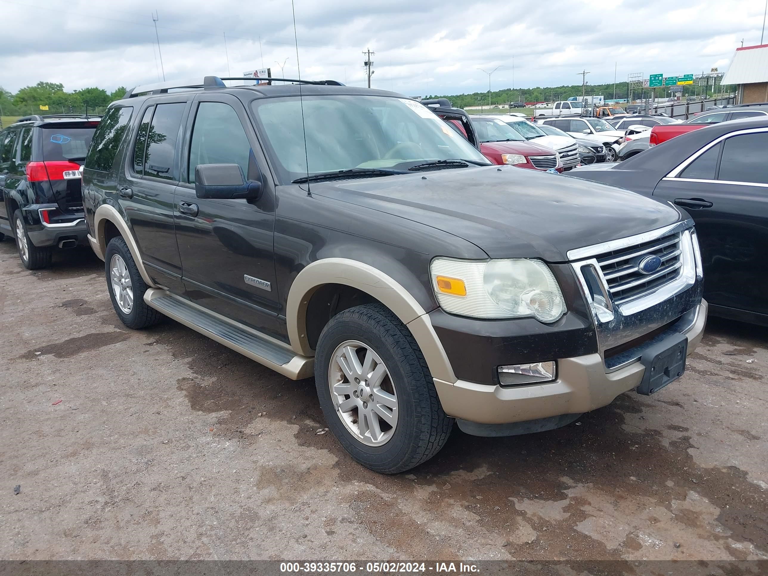 ford explorer 2006 1fmeu64e56ua39649