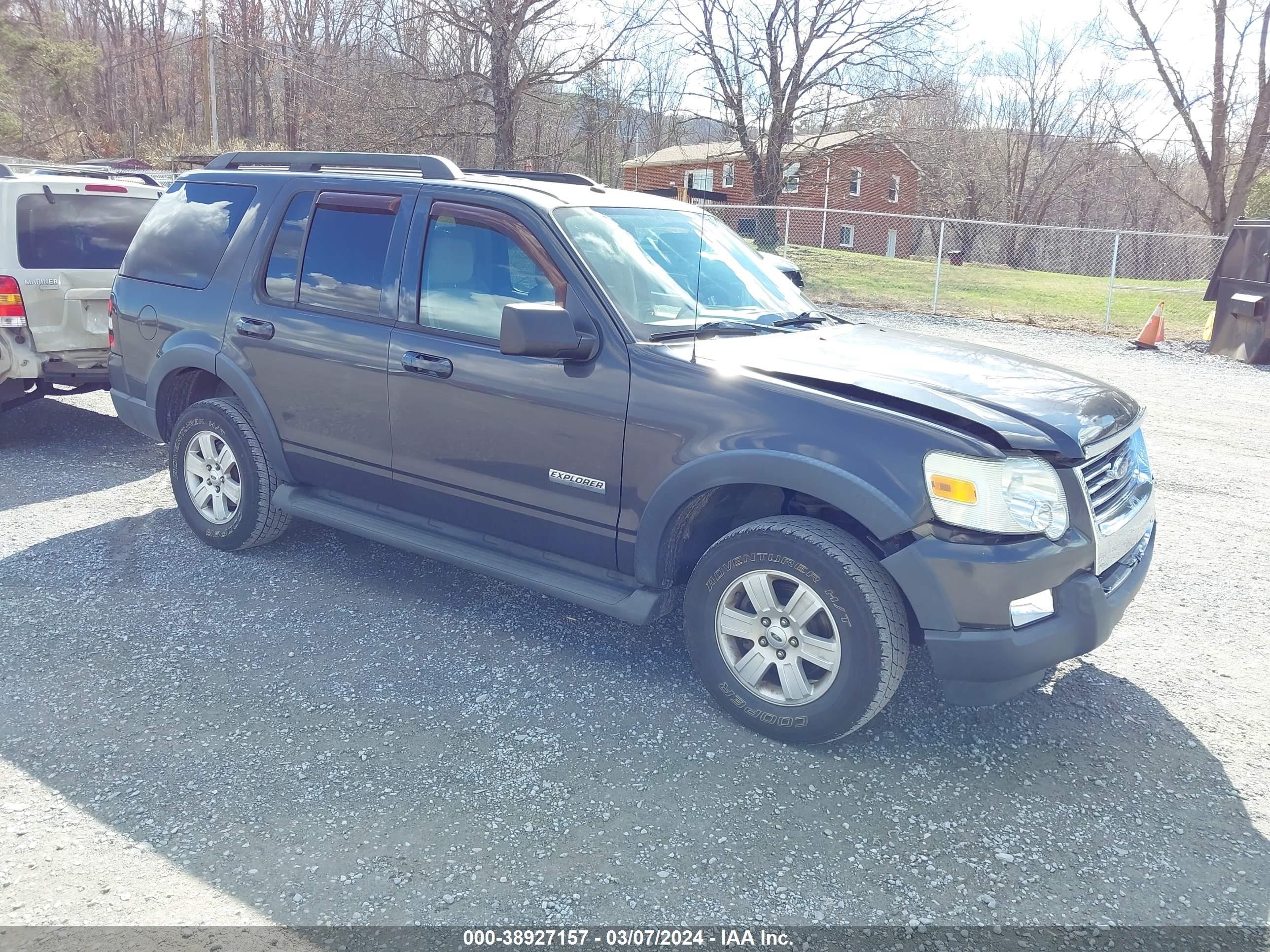 ford explorer 2007 1fmeu73e47ub66868