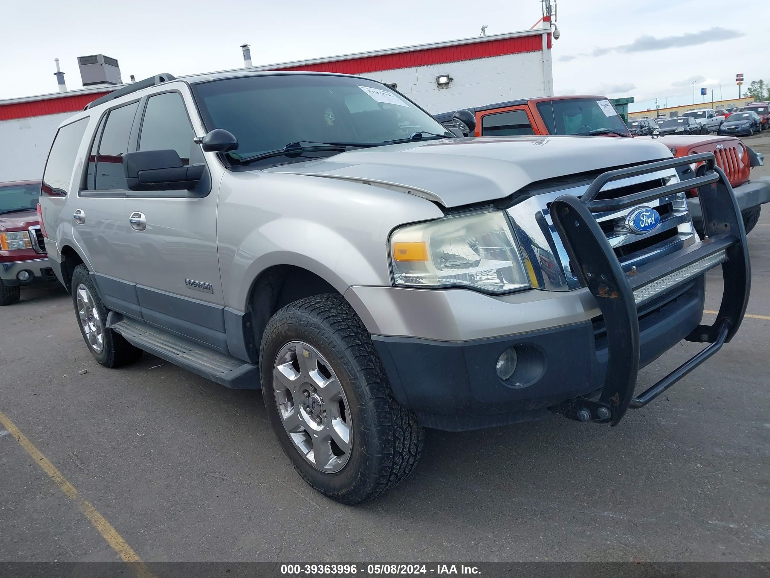 ford expedition 2007 1fmfu165x7la55132