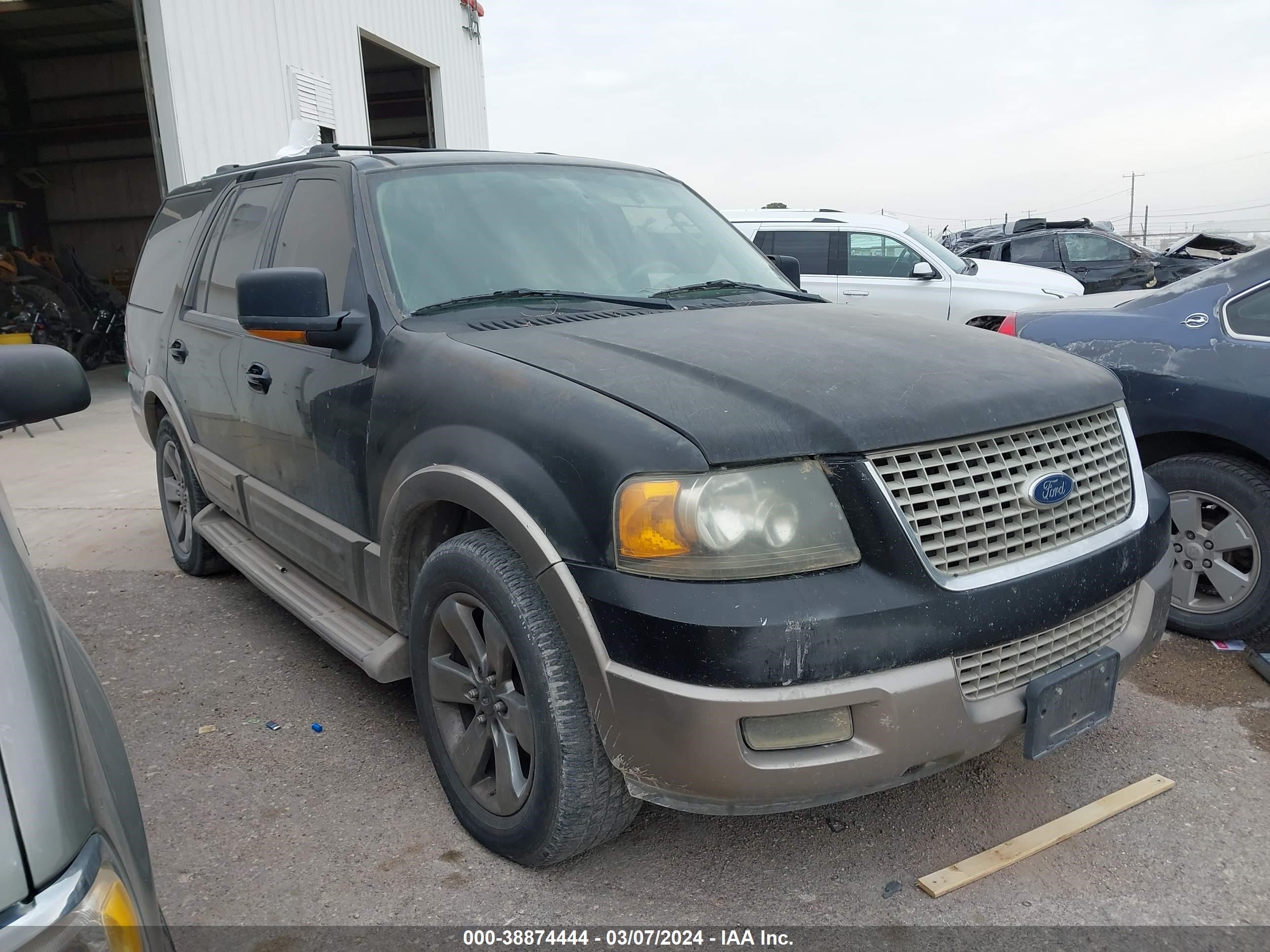 ford expedition 2004 1fmfu17lx4lb37516