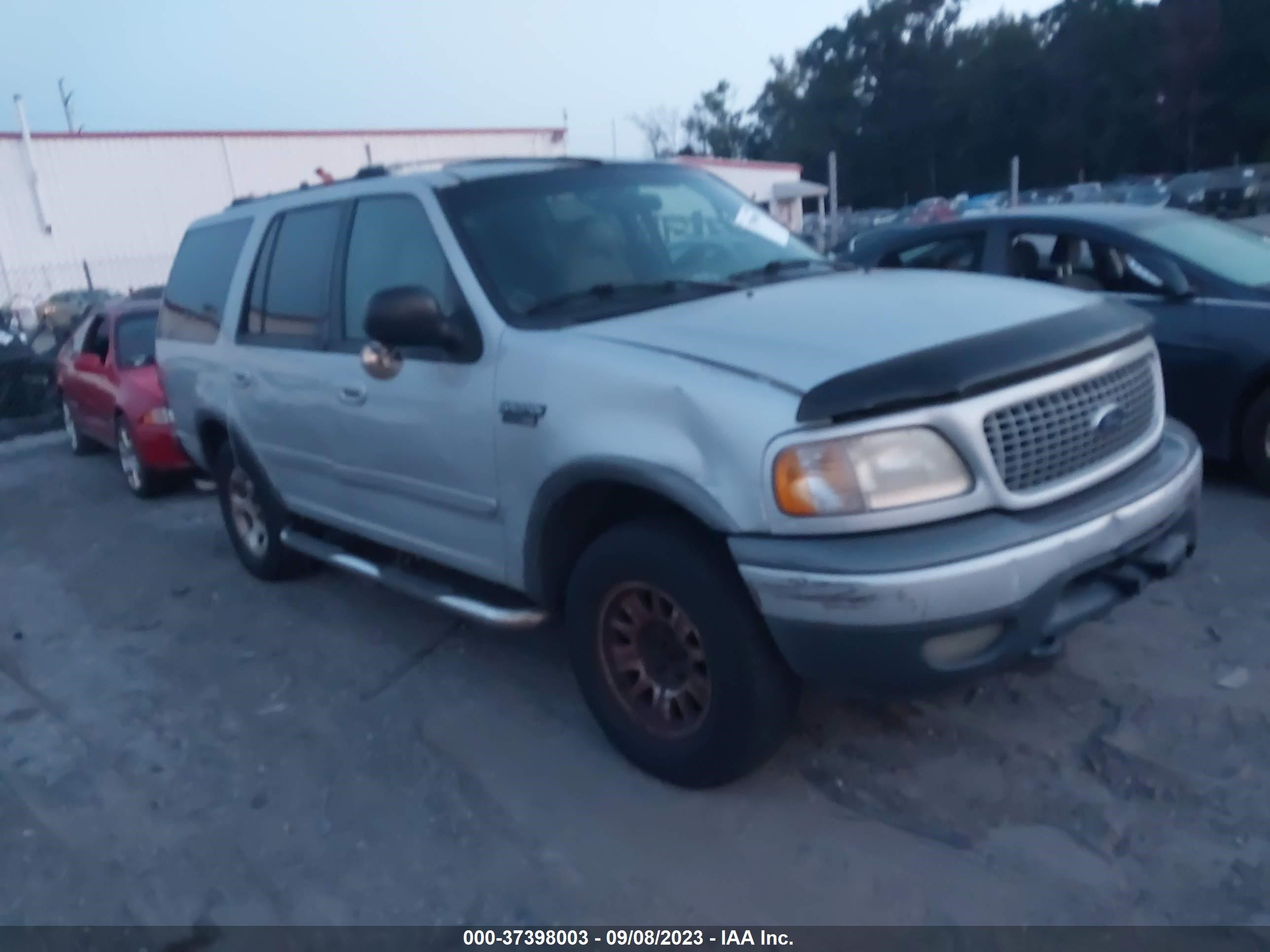 ford expedition 2001 1fmpu16l11lb17026
