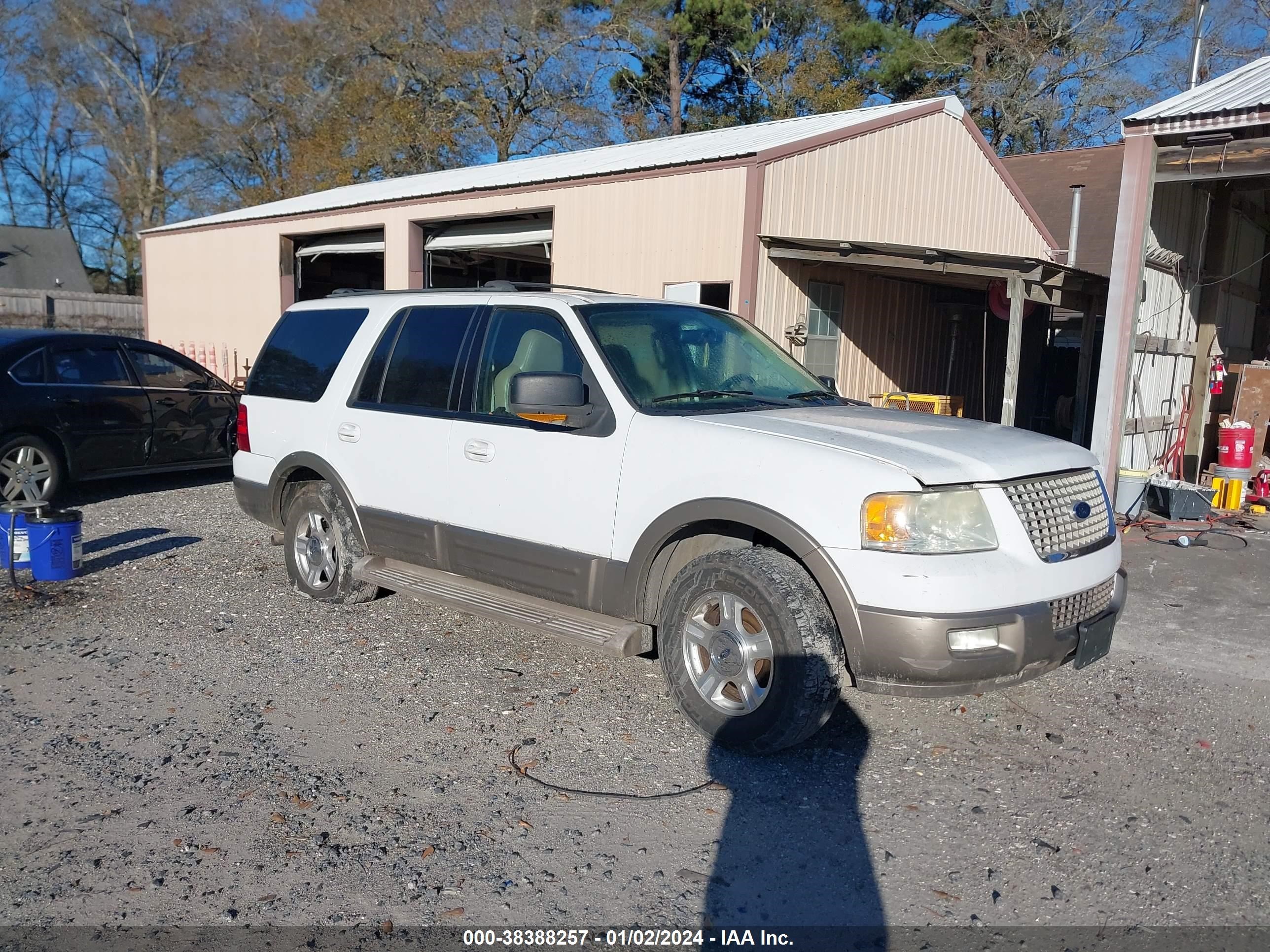 ford expedition 2004 1fmpu17lx4lb02155