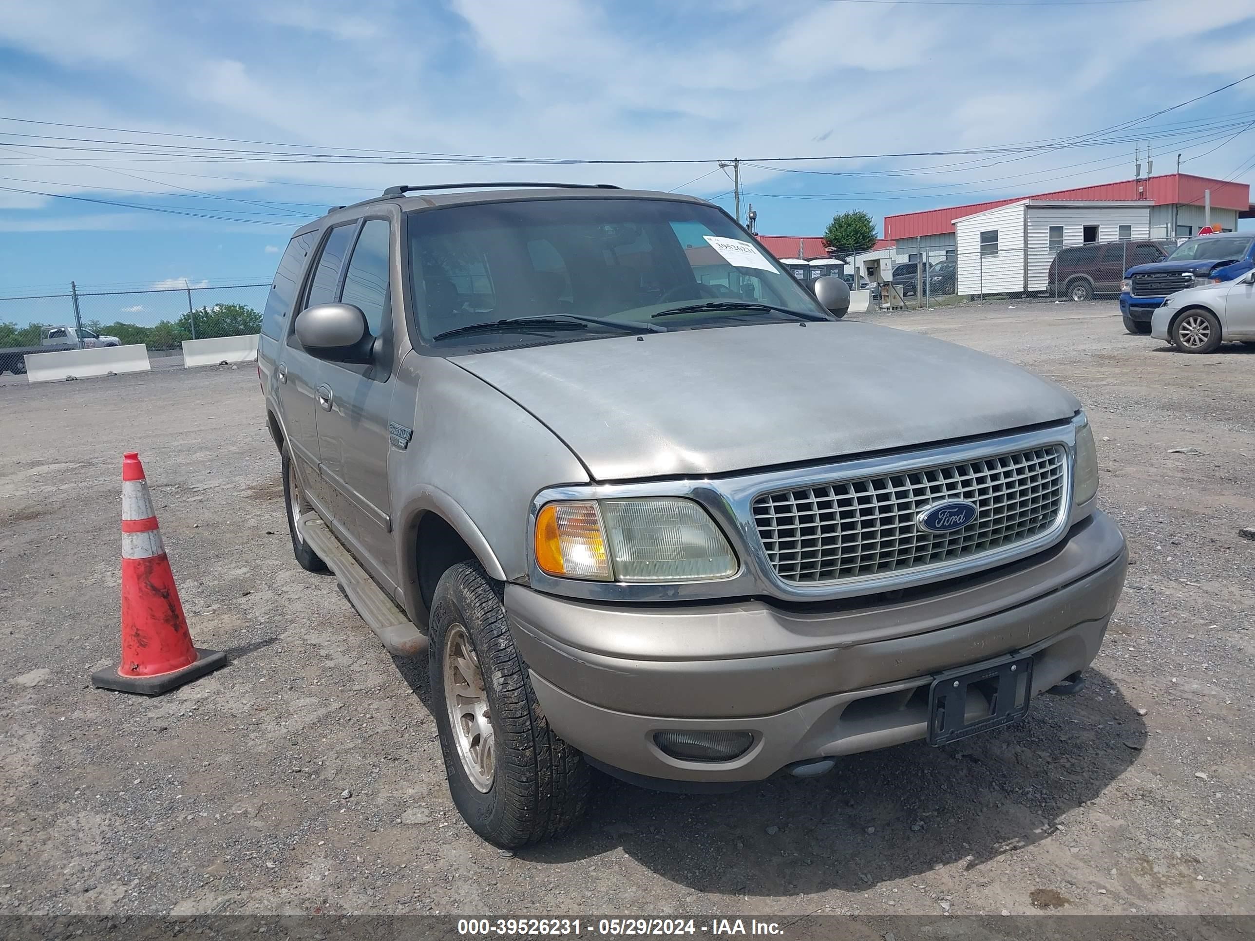 ford expedition 2002 1fmpu18l42la98373