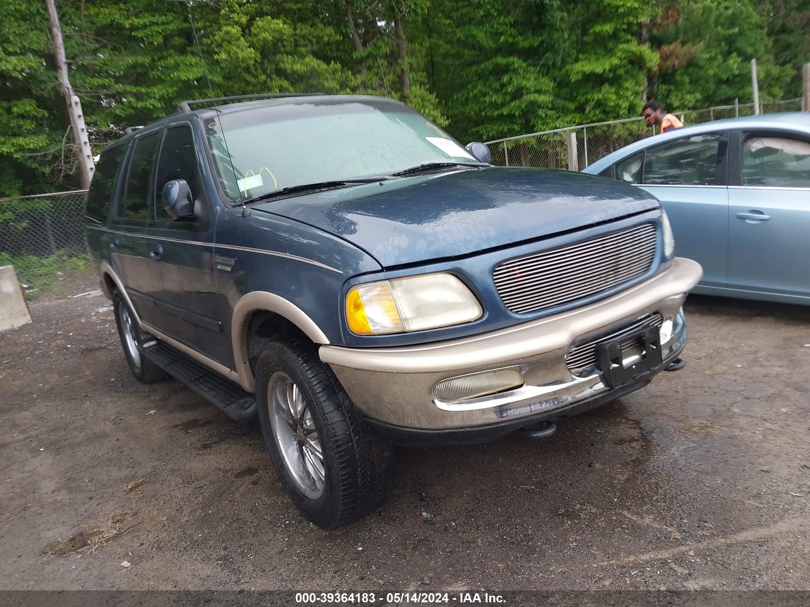 ford expedition 1998 1fmpu18l9wlb62462