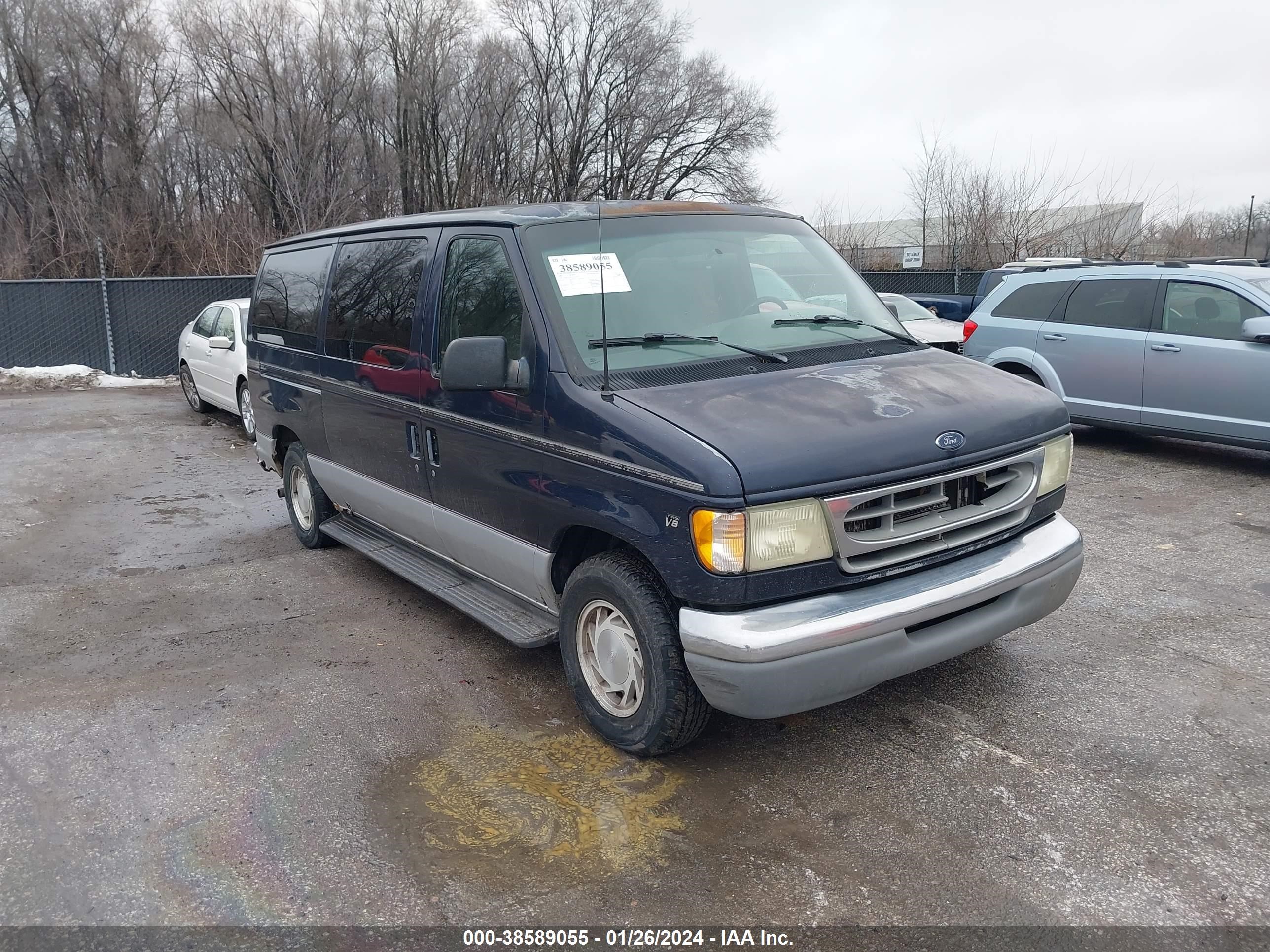 ford econoline 2002 1fmre11w12ha67725