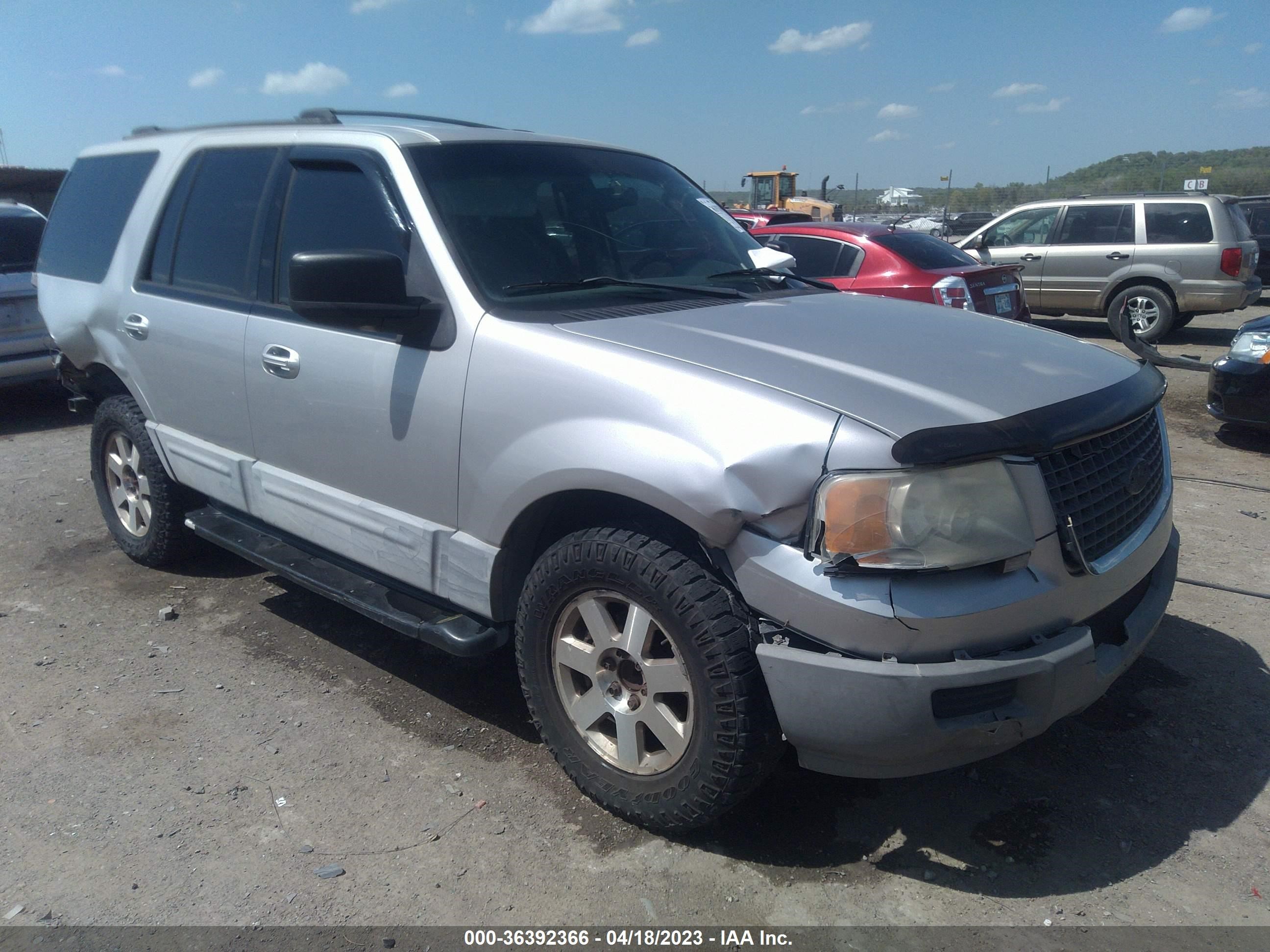 ford expedition 2003 1fmru15w83lb09609