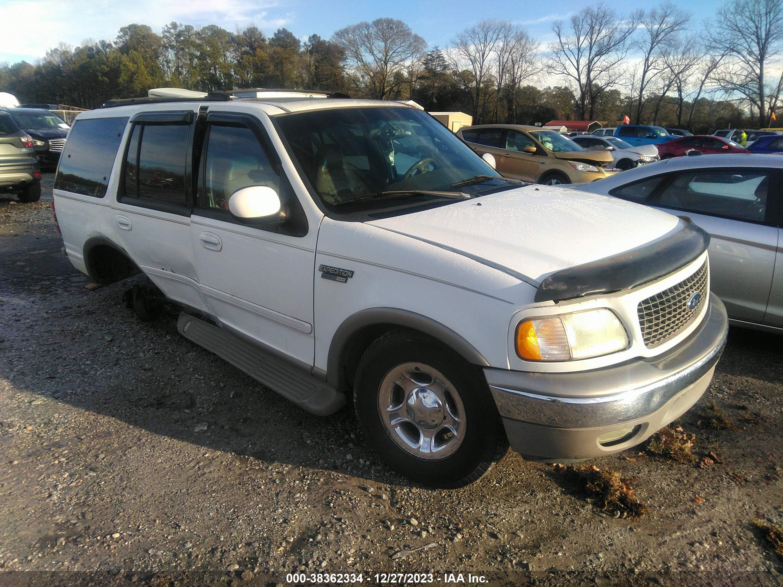 ford expedition 2000 1fmru17l2yla61681