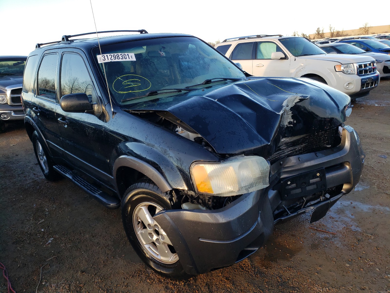 ford escape xlt 2003 1fmyu03193kb02526