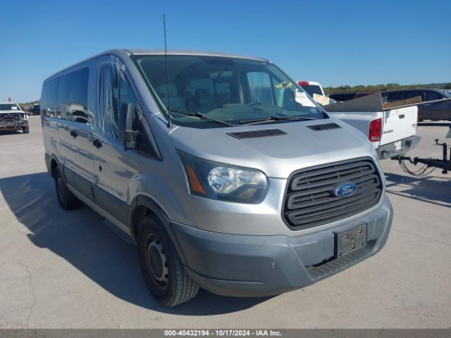 ford transit 2015 1fmzk1zm4fka11301