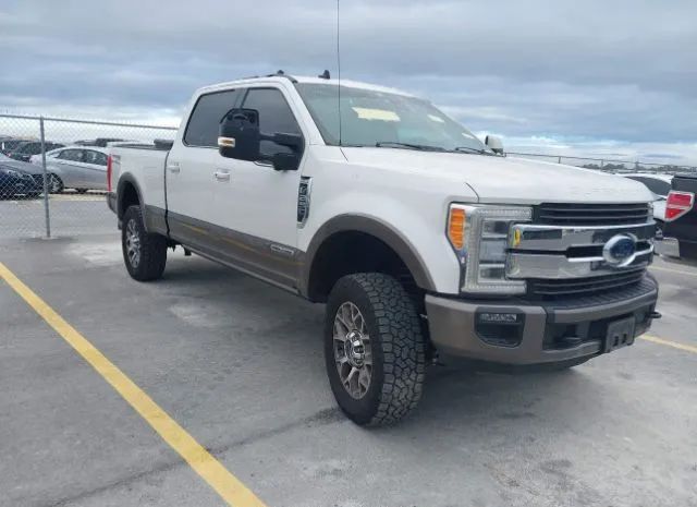 ford  2019 1ft7w2bt1kec07468