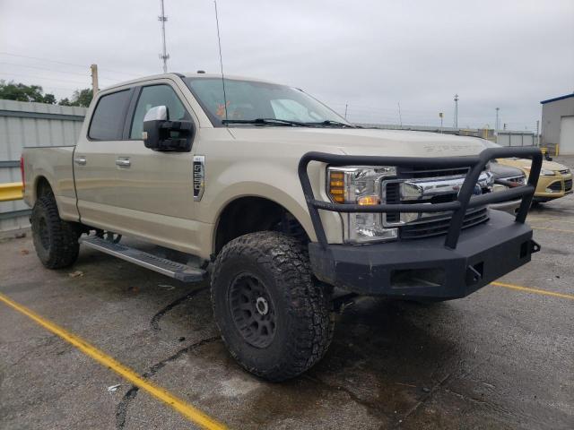 ford  2018 1ft7w2bt2jeb70154