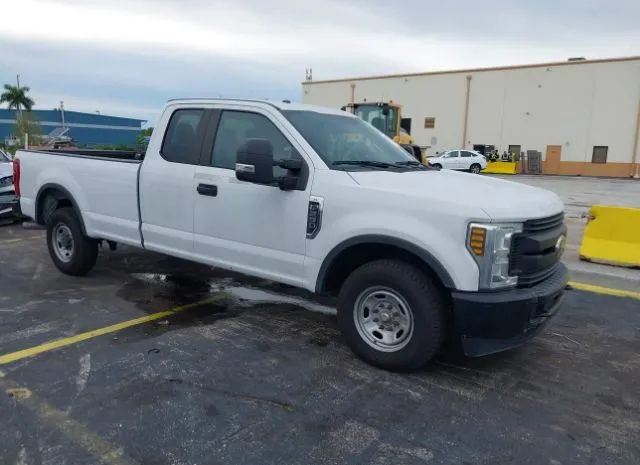 ford  2018 1ft7x2a67jec68444