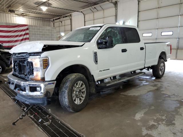 ford  2019 1ft8w3bt9kef69459