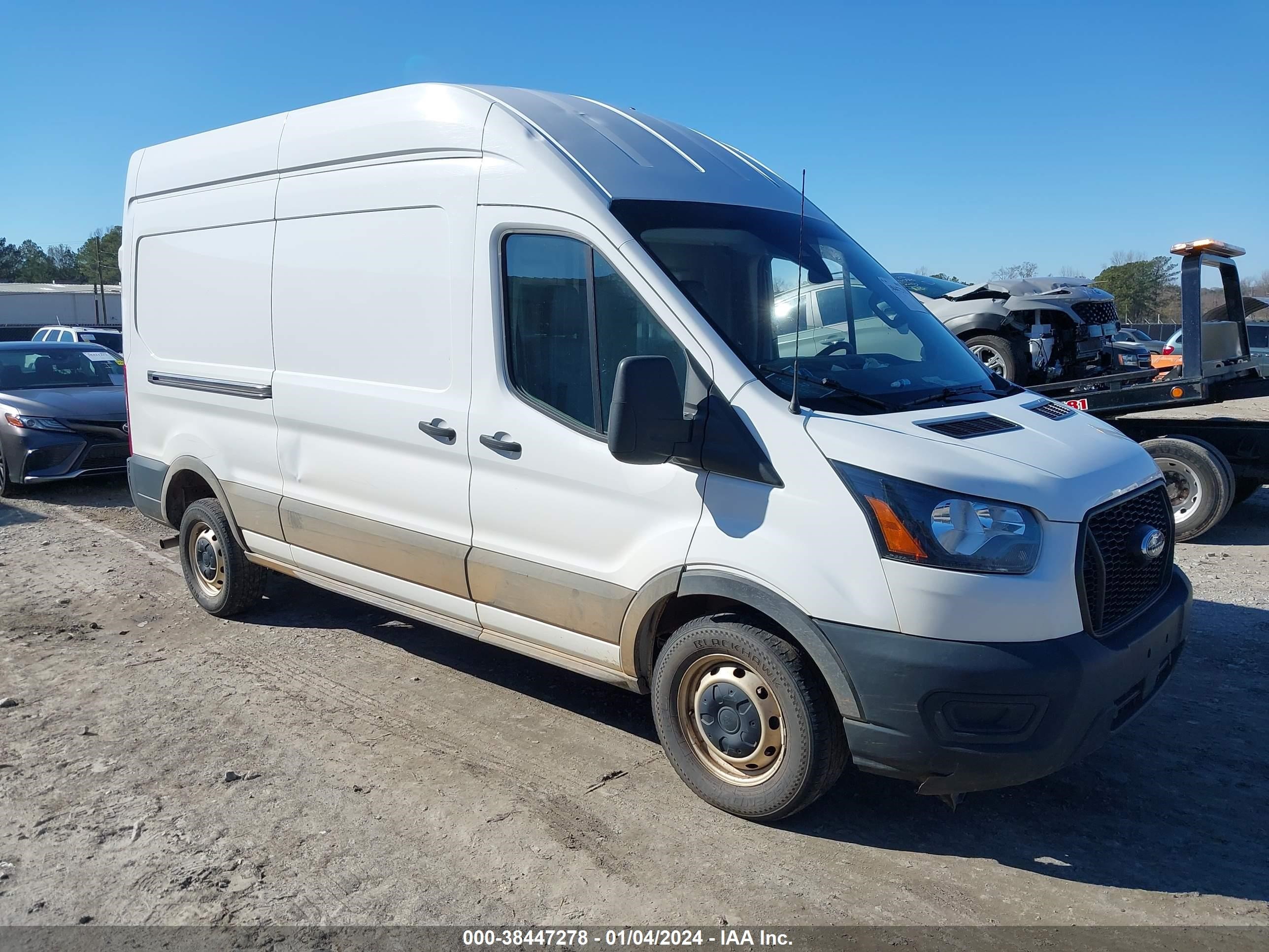 ford transit 2022 1ftbr1x82nka69932