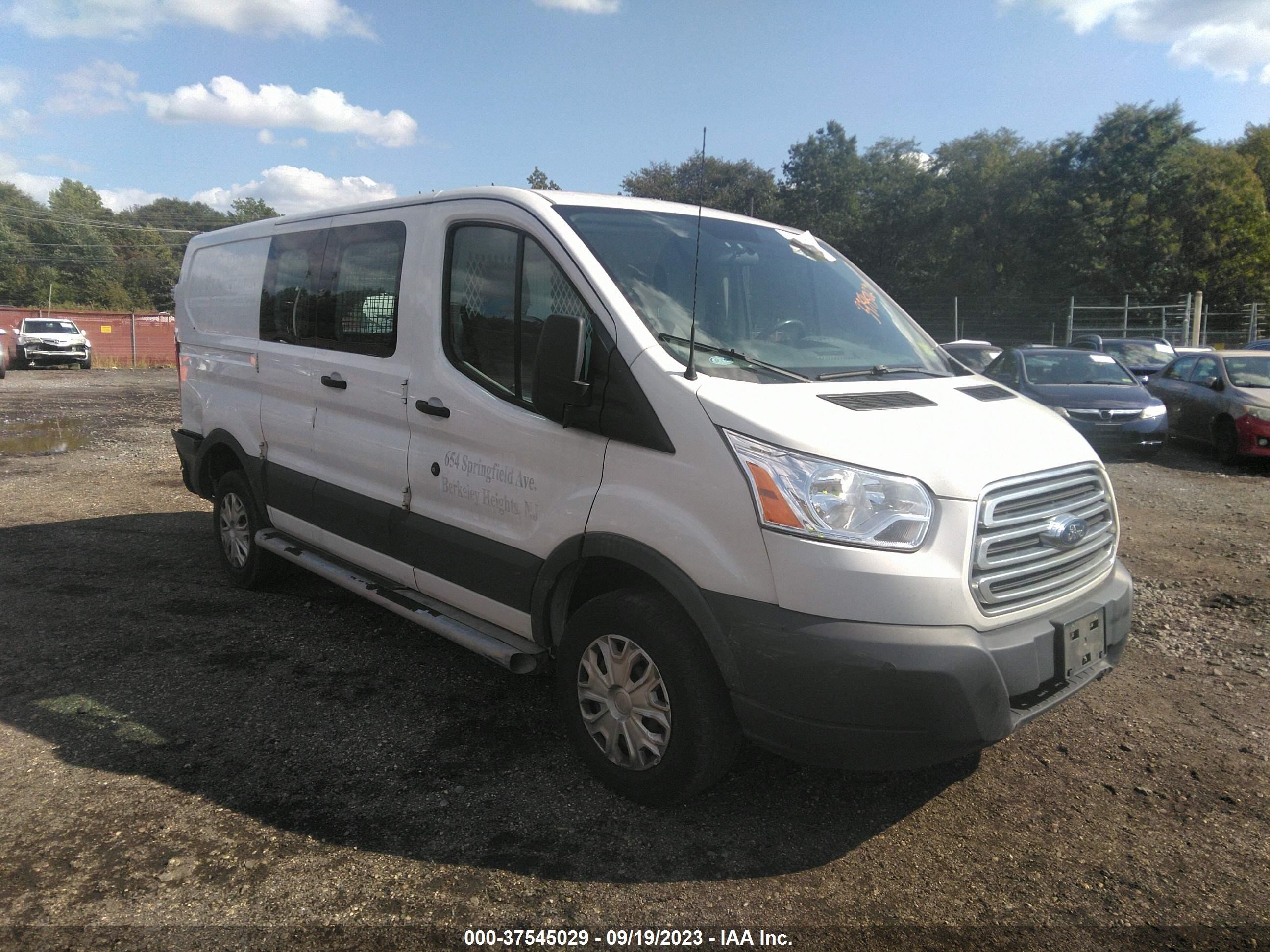 ford transit 2015 1ftnr1zmxfkb02779