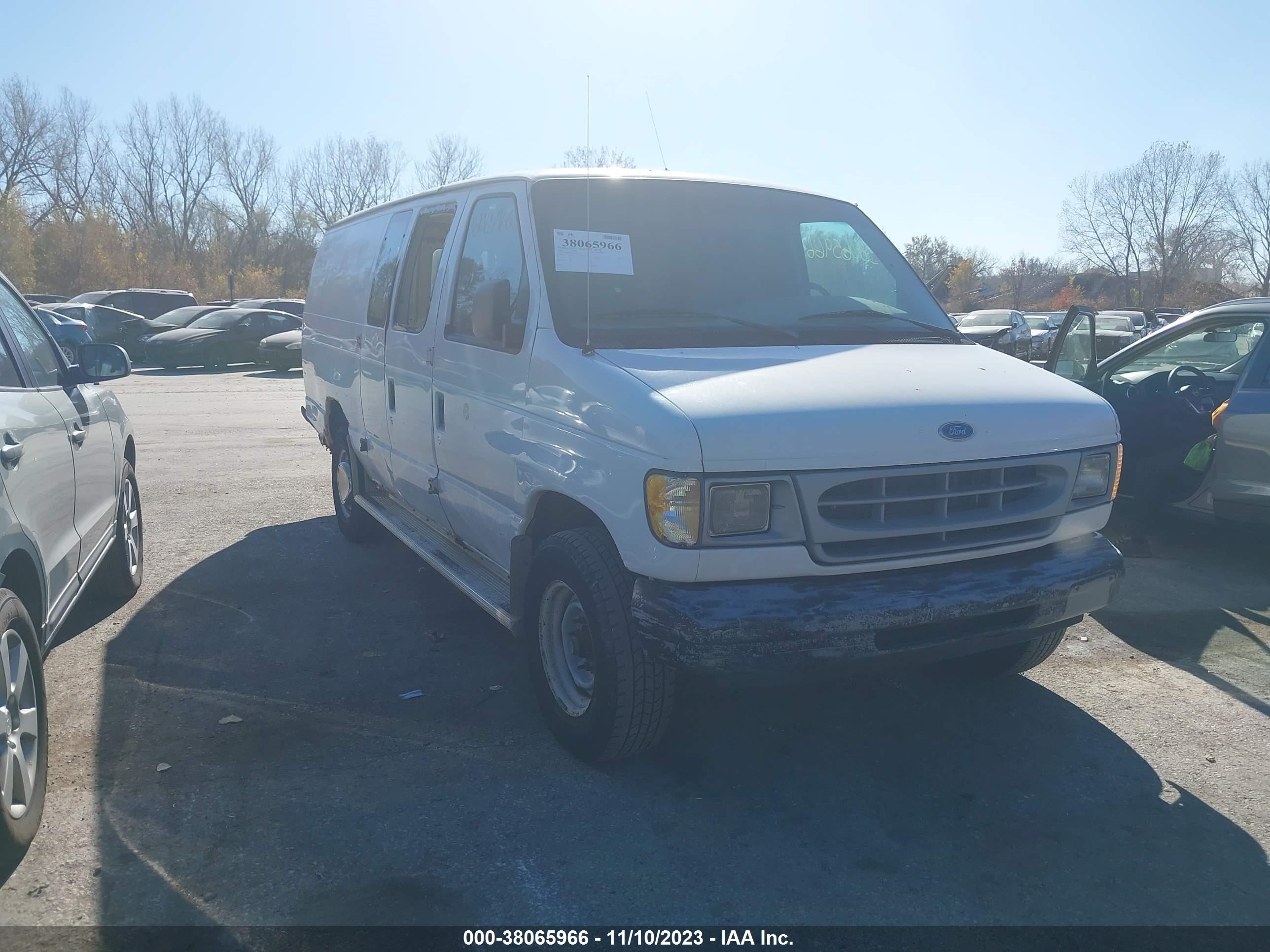 ford econoline 1999 1ftns24l2xhc12037