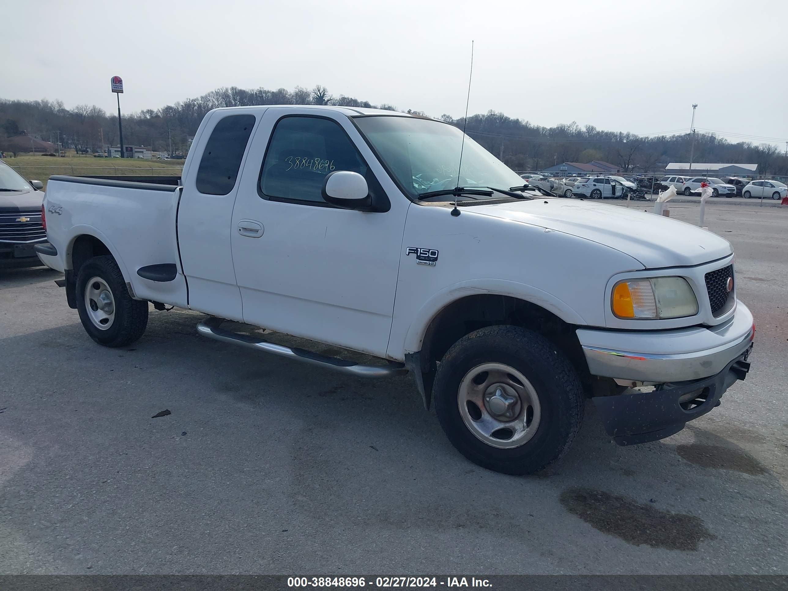 ford f-150 2002 1ftrx08l22kb58350