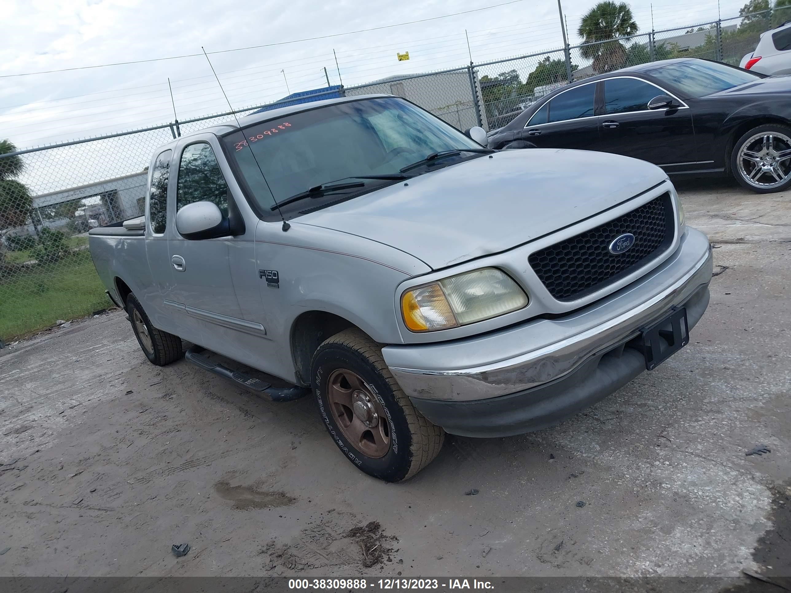 ford f-150 2002 1ftrx17l02nc02805