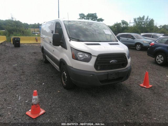 ford transit-150 2018 1ftye1ym0jkb07816