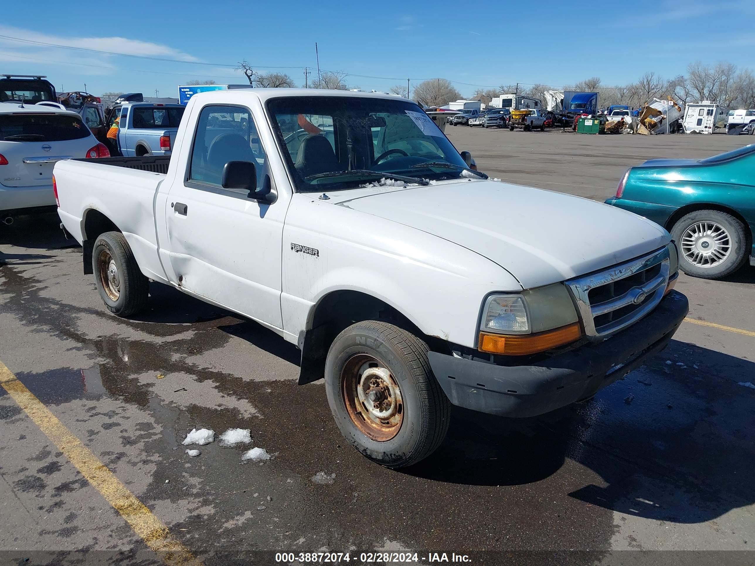 ford  1998 1ftyr10c0wua67692