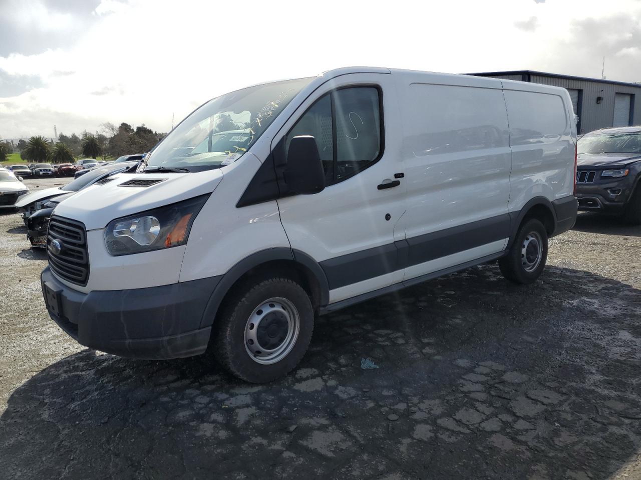 ford transit 2017 1ftyr1ym4hka96723