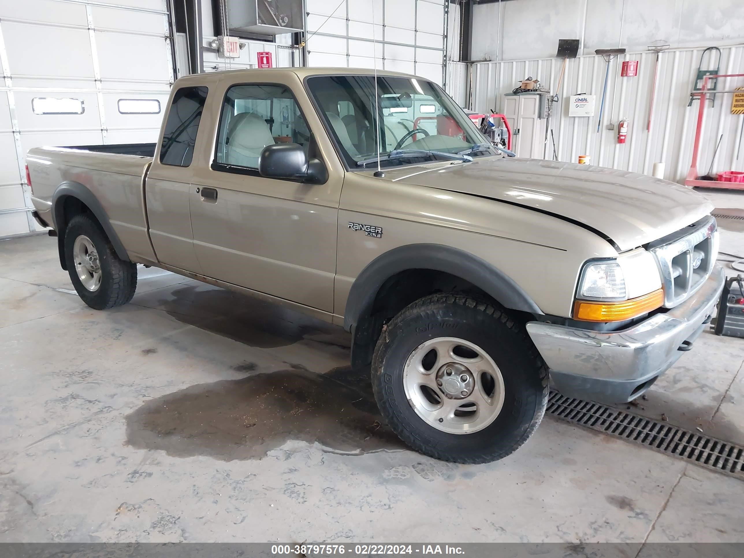 ford ranger 2000 1ftzr15x0ypb21266