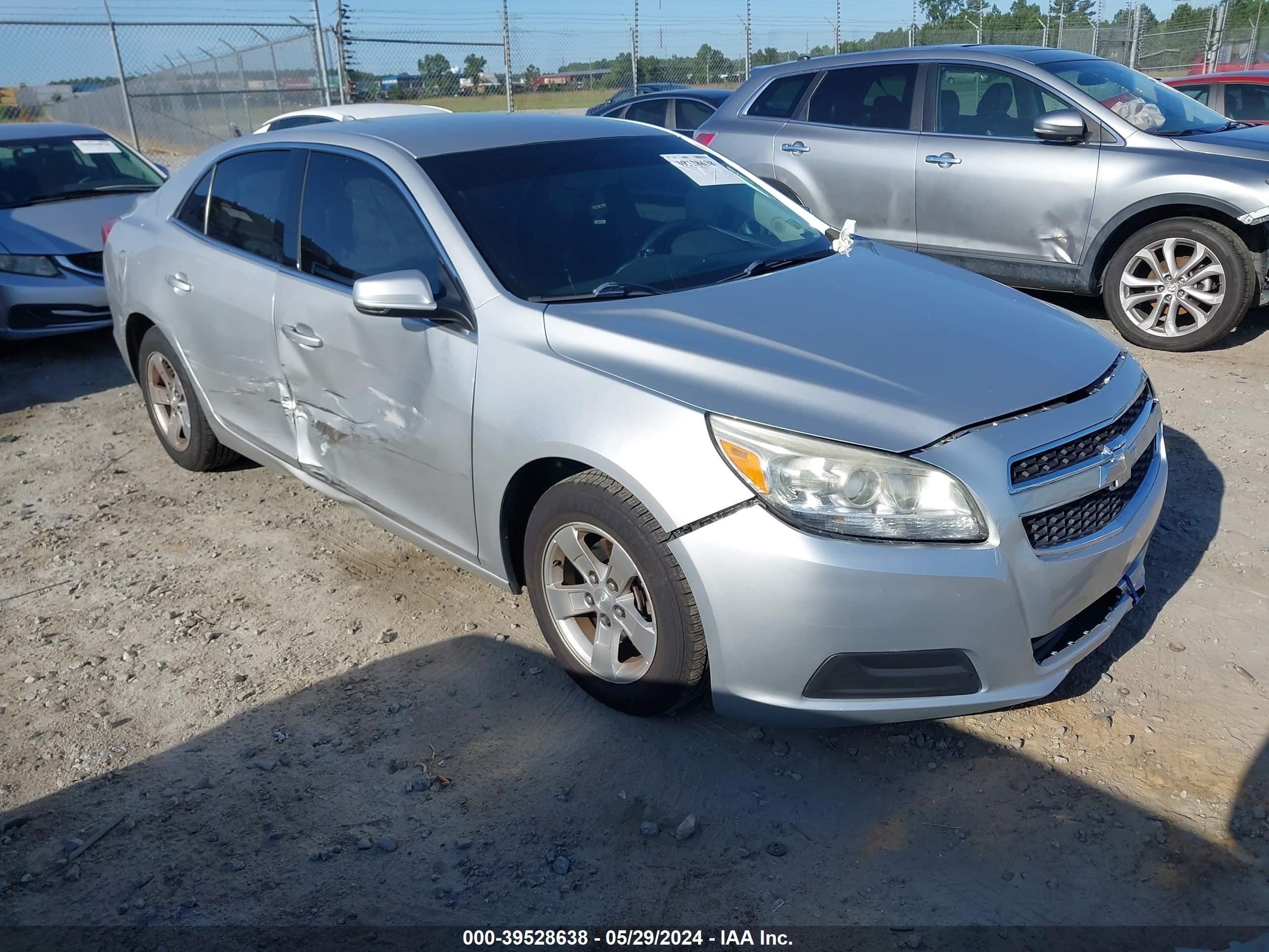 chevrolet malibu 2013 1g11c5sa9df204211