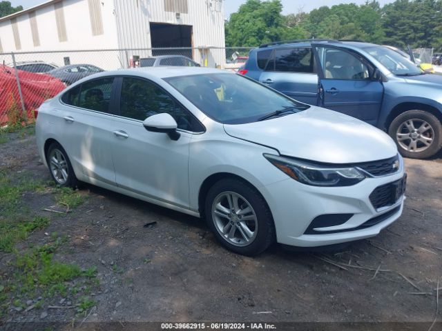 chevrolet cruze 2018 1g1be5sm2j7136056