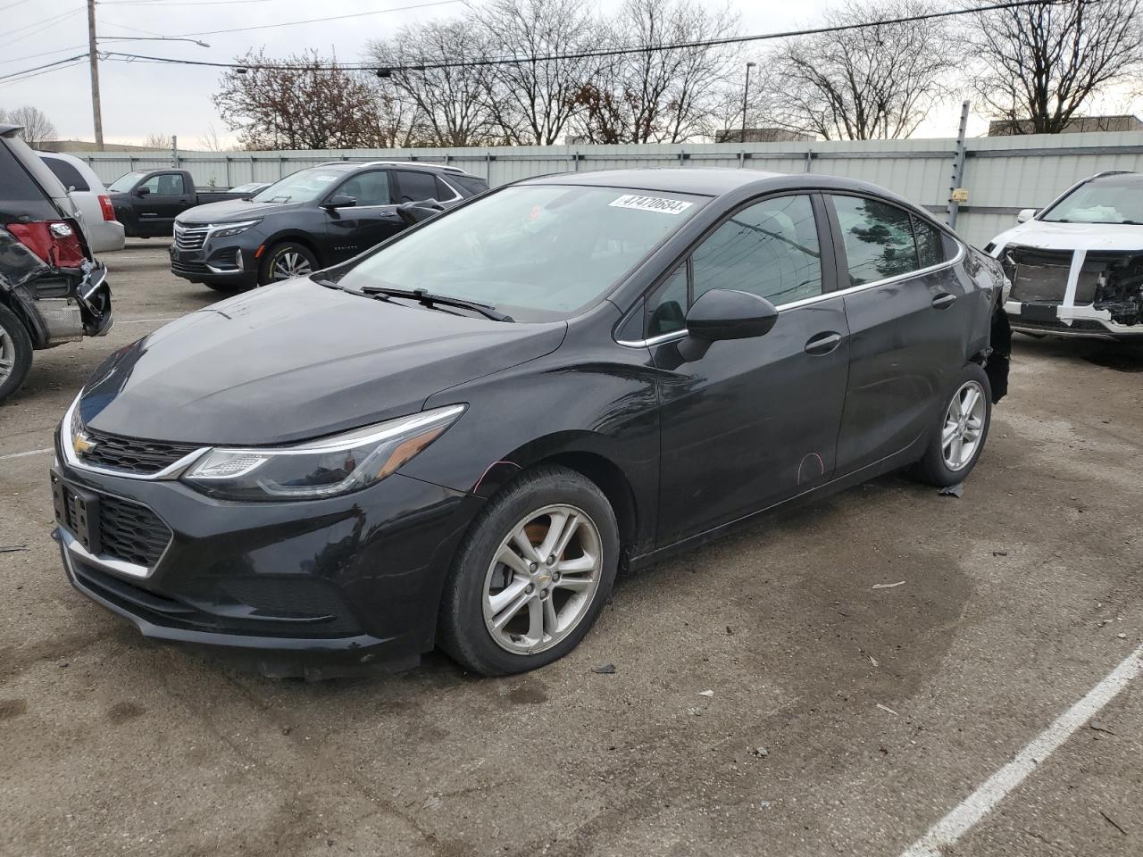 chevrolet cruze 2018 1g1be5sm2j7167484