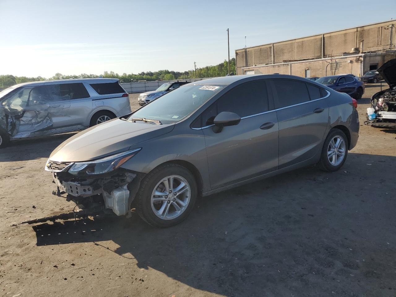 chevrolet cruze 2018 1g1be5sm2j7213976