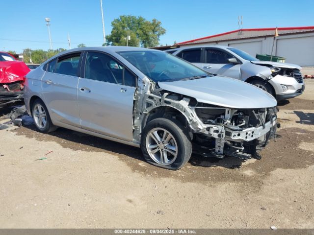 chevrolet cruze 2018 1g1be5sm4j7104449