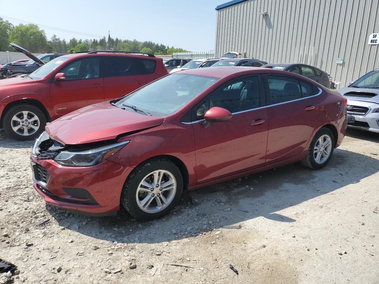 chevrolet cruze 2018 1g1be5sm4j7160651