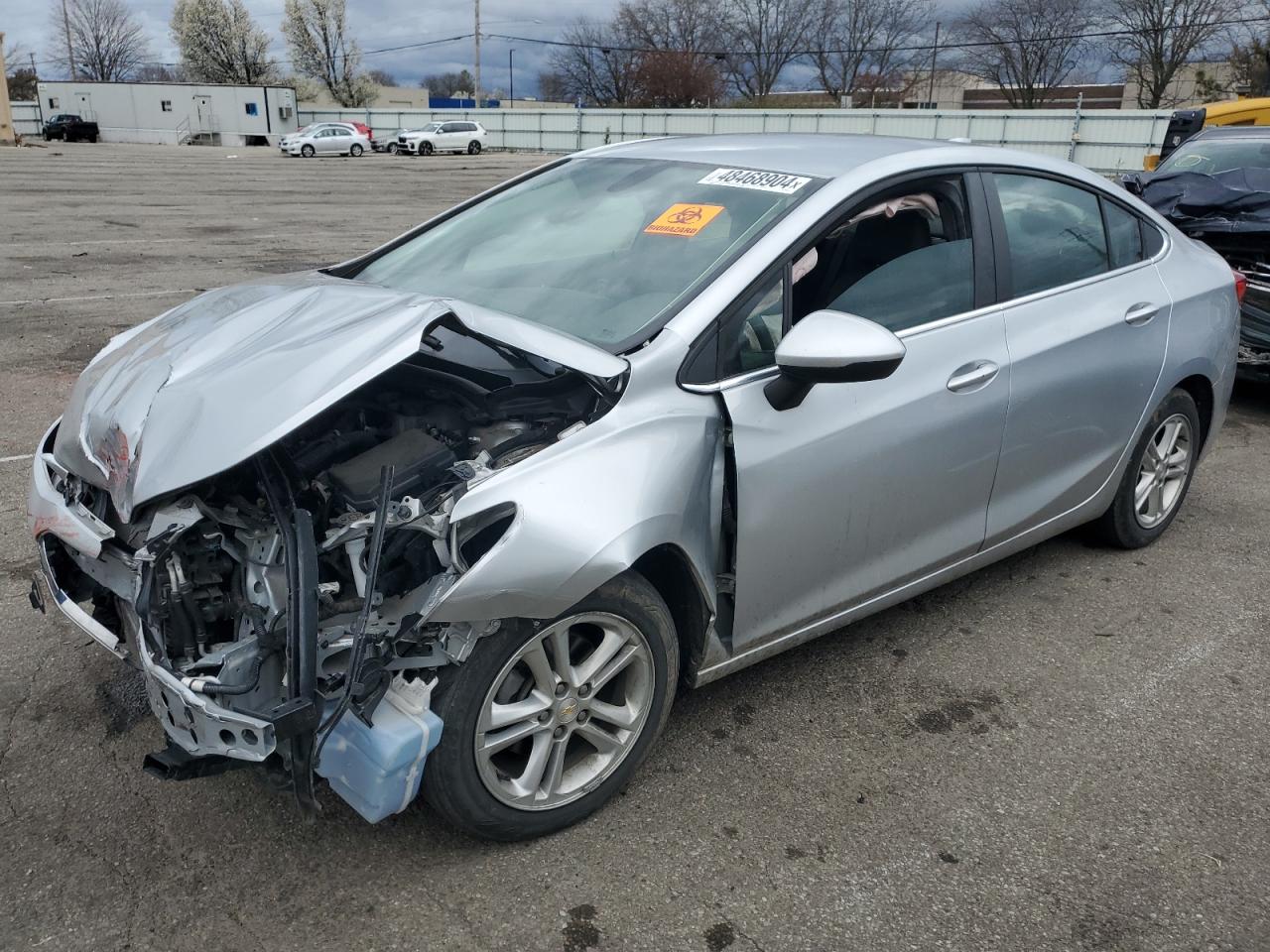 chevrolet cruze 2018 1g1be5sm5j7168323