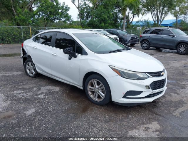 chevrolet cruze 2017 1g1be5sm7h7168382