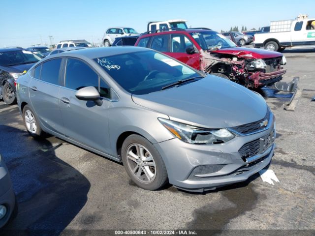 chevrolet cruze 2018 1g1be5sm7j7130625