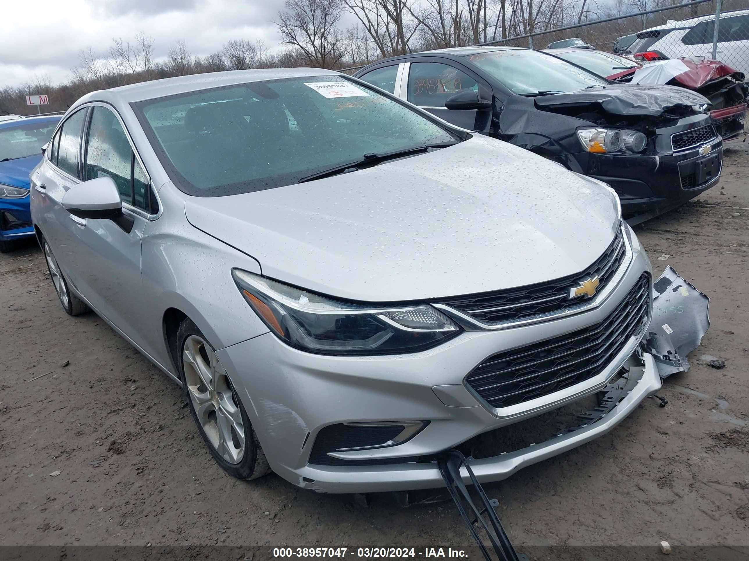 chevrolet cruze 2017 1g1bf5sm9h7165643