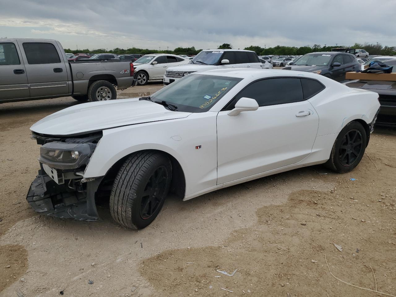 chevrolet camaro 2017 1g1fb1rs8h0135102