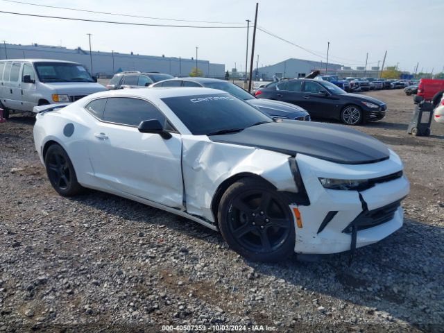 chevrolet camaro 2018 1g1fb1rx6j0101807