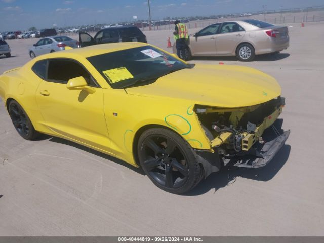 chevrolet camaro 2018 1g1fb1rx6j0131373