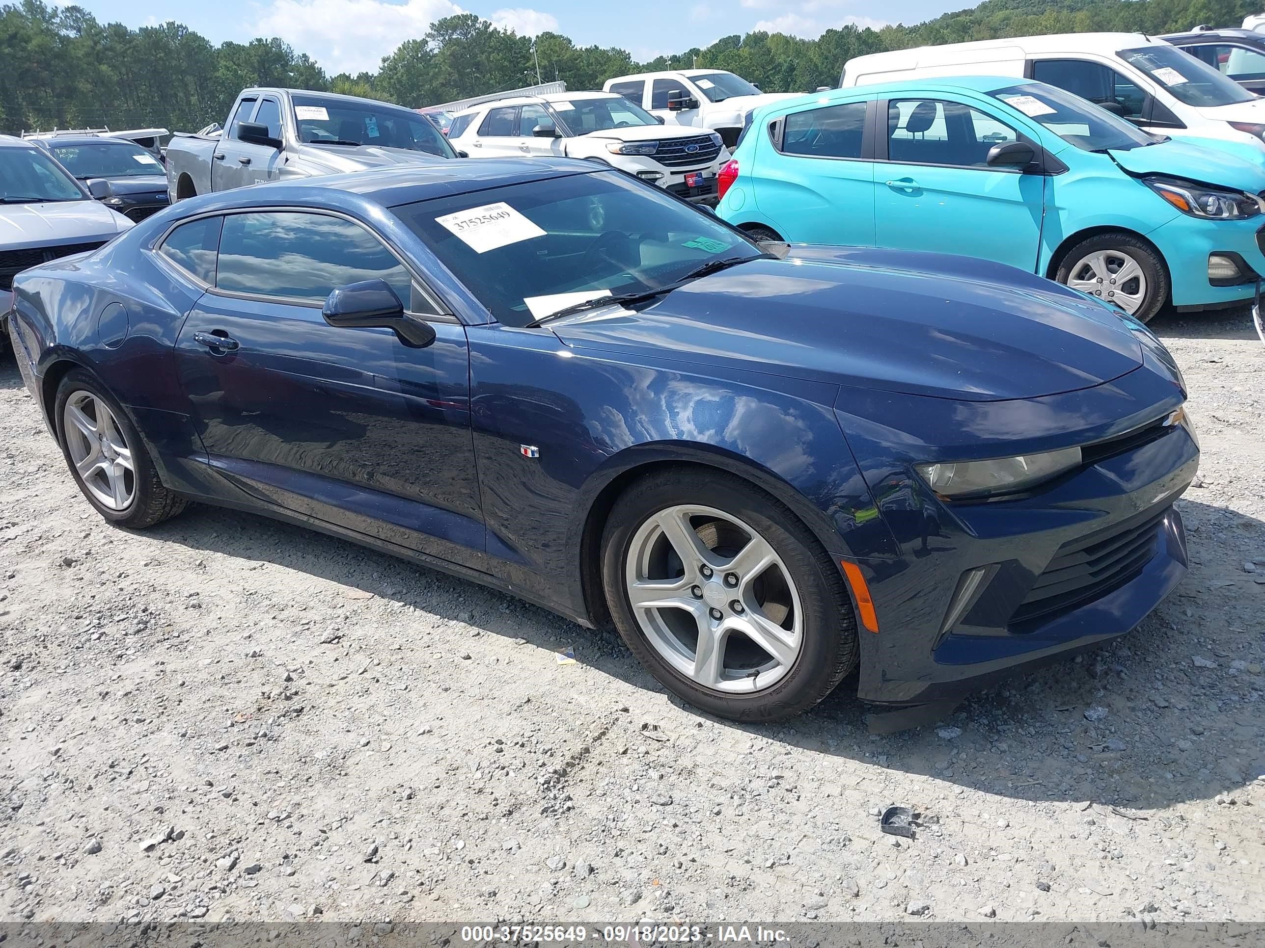 chevrolet camaro 2016 1g1fb1rx8g0160527