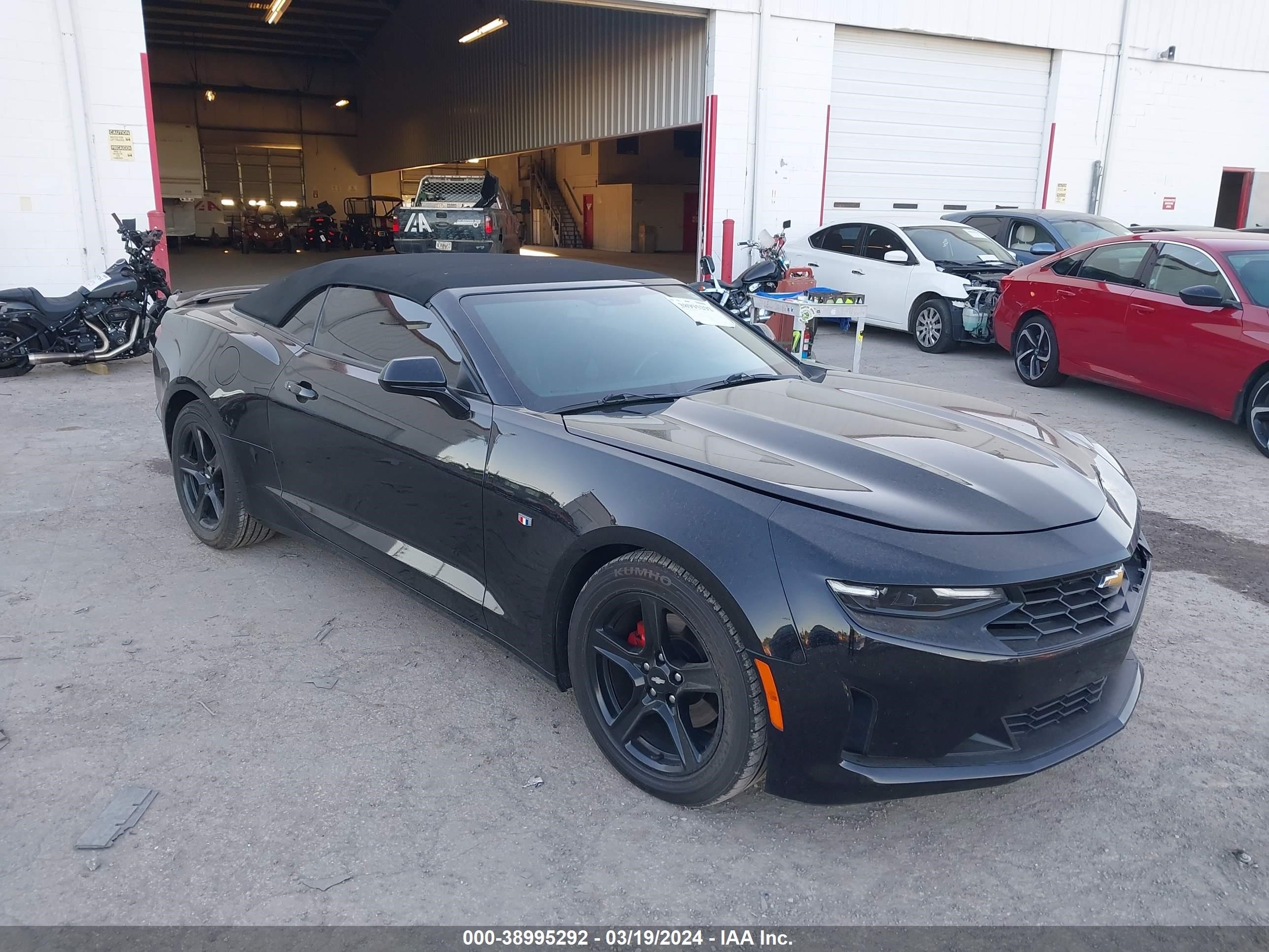 chevrolet camaro 2019 1g1fb3ds7k0116597