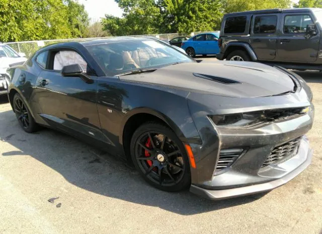 chevrolet camaro 2018 1g1fe1r76j0184355