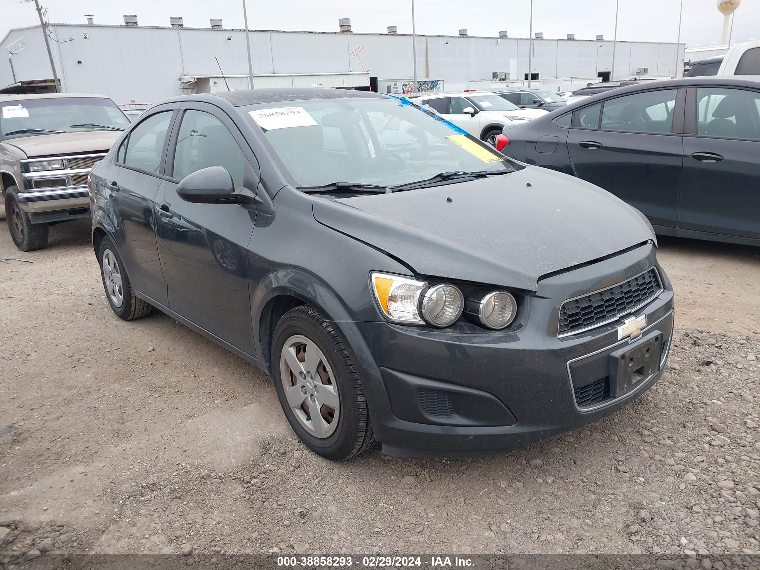 chevrolet sonic 2016 1g1ja5sh8g4111523