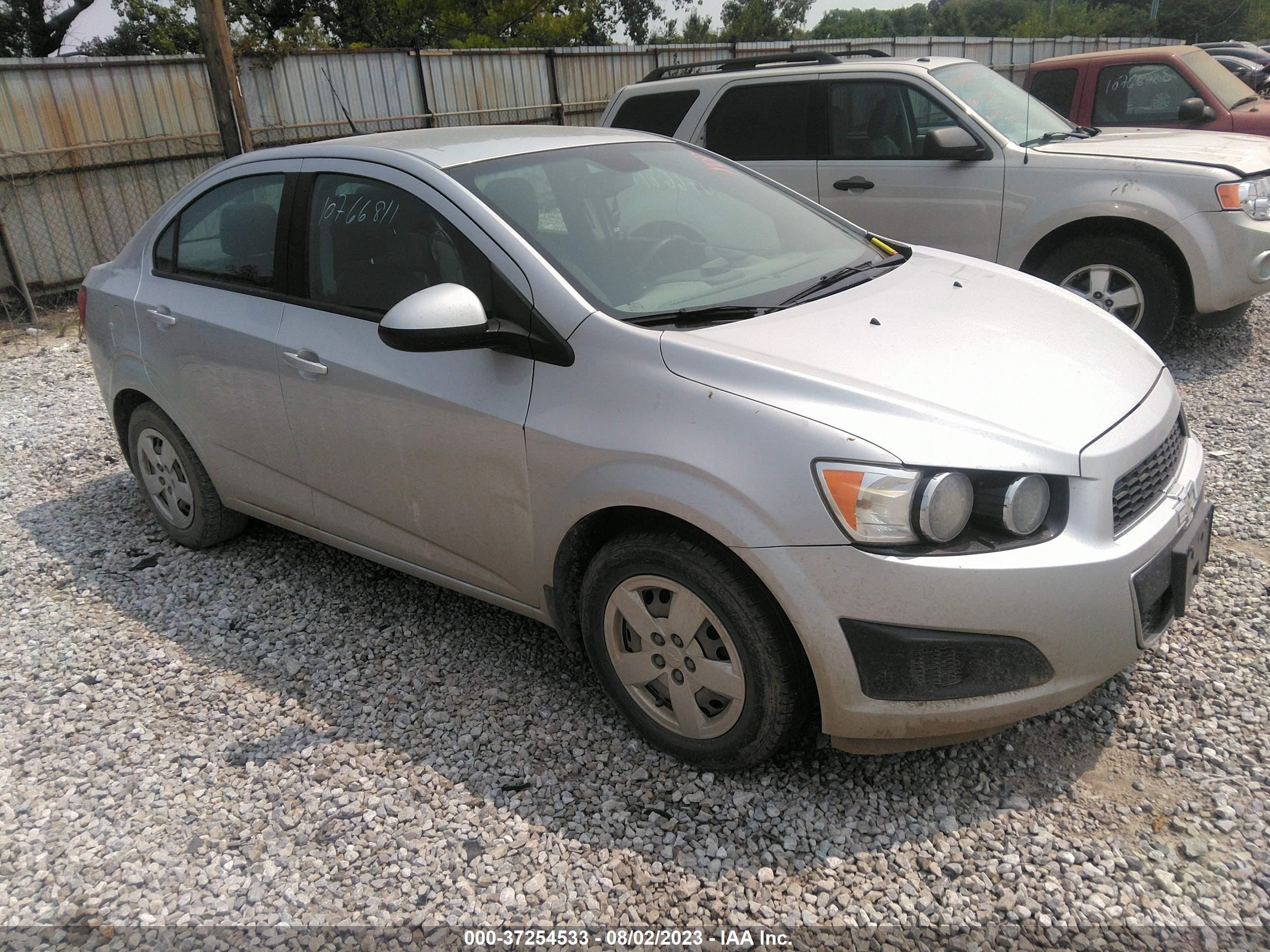 chevrolet sonic 2013 1g1jb5sg9d4127374